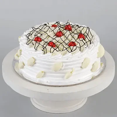 Flavourful White Forest Cake- 1 Kg