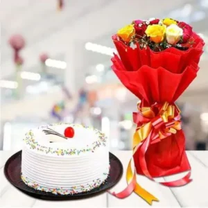 Eggless Delectable Vanilla Cake Half Kgs with 6 Mix Roses Bunch