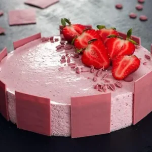 Delicious Strawberry Mousse Cake 1 Kg